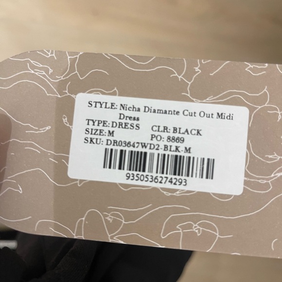 Meshski Nicha Diamond Cut Out Dress - Picture 6 of 6